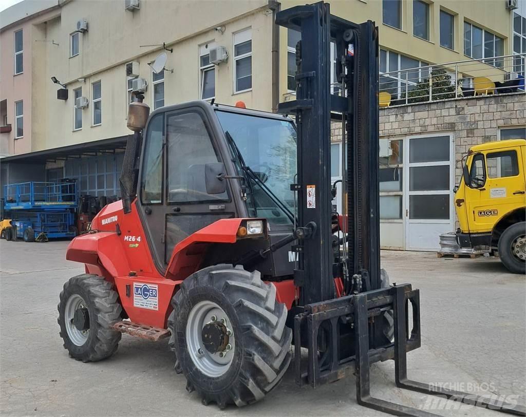 Manitou M26 - 4 Tehnika ar dīzeļa dzinēju