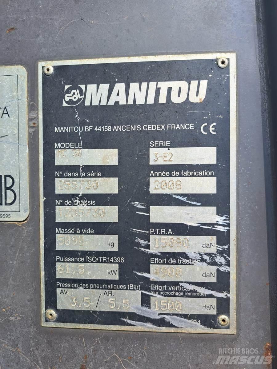 Manitou MC 30 Tehnika ar dīzeļa dzinēju