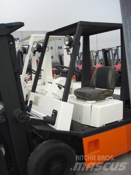 Nissan NH02M20 Autokrāvēji - citi
