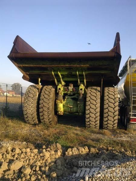 Terex 3310E Mini pašizgāzēji