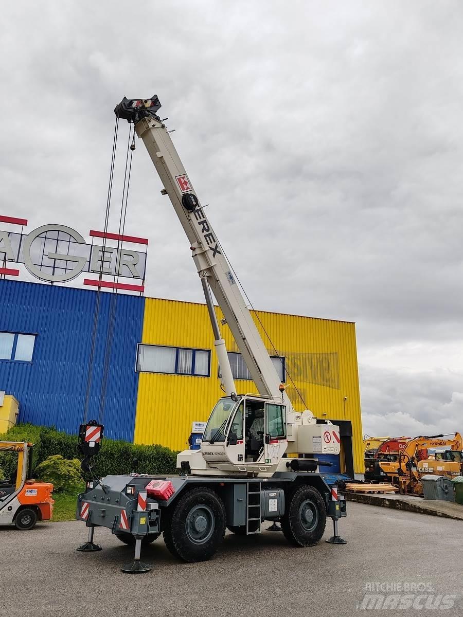 Terex RC30 Celtņi nelīdzenām virsmām