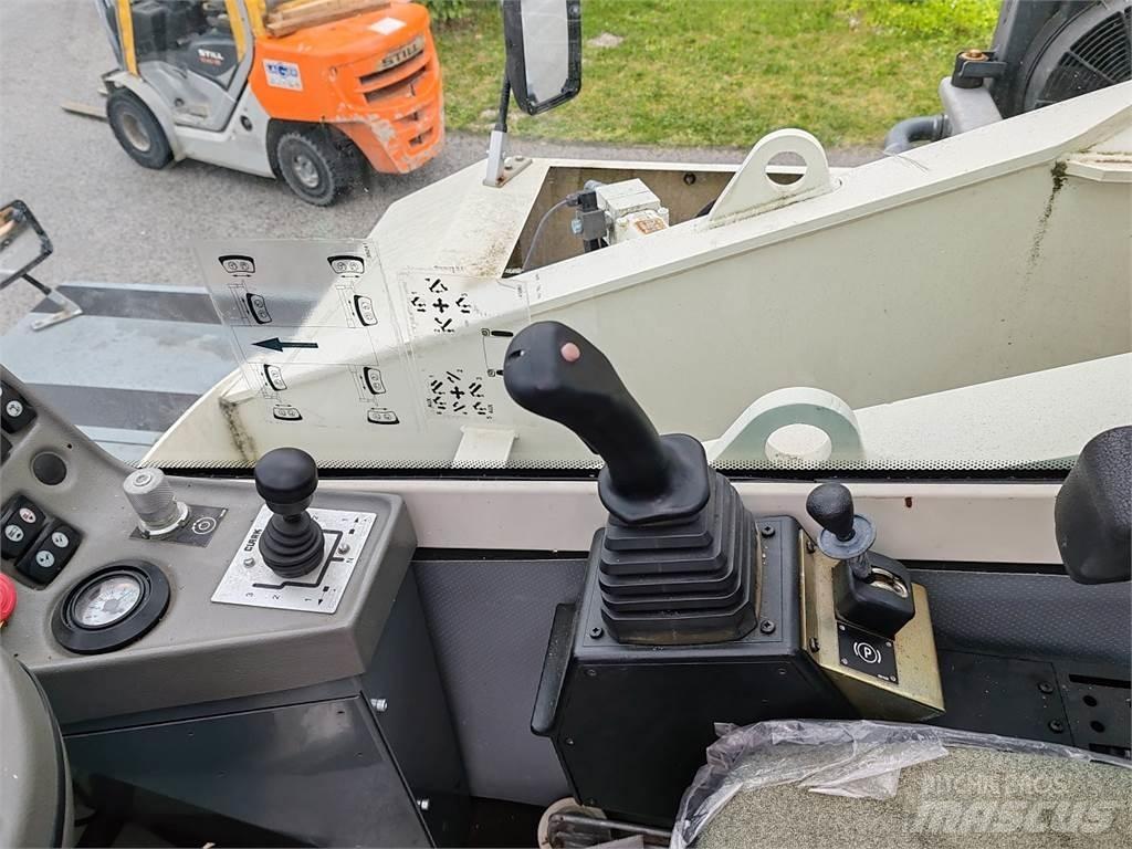 Terex RC30 Celtņi nelīdzenām virsmām