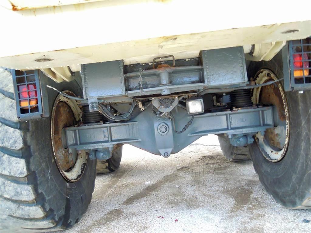 Terex TA27 Artikulētie pašizgāzēji