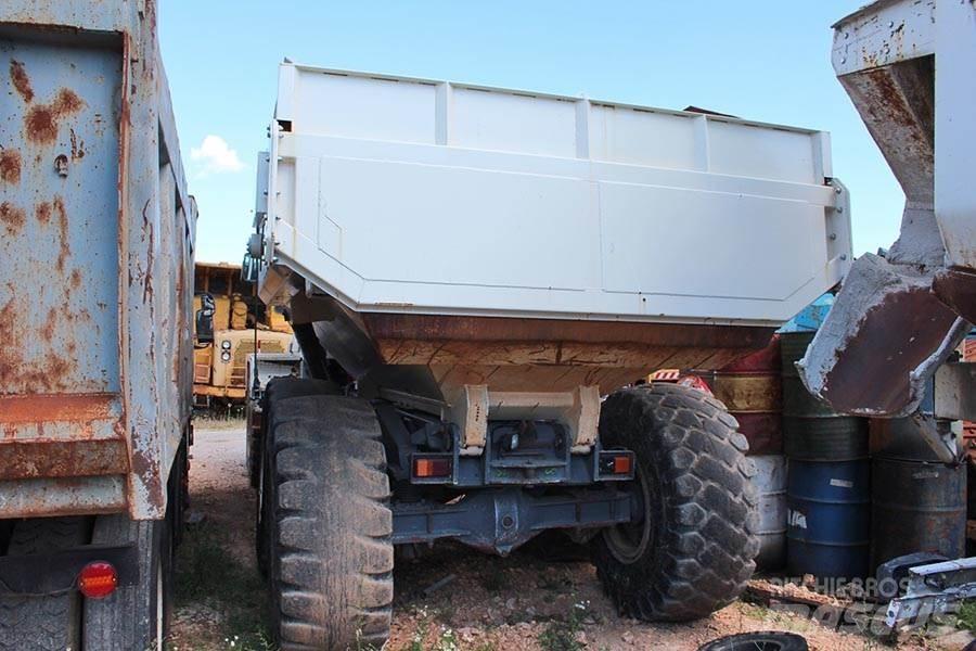 Terex TA30 Artikulētie pašizgāzēji