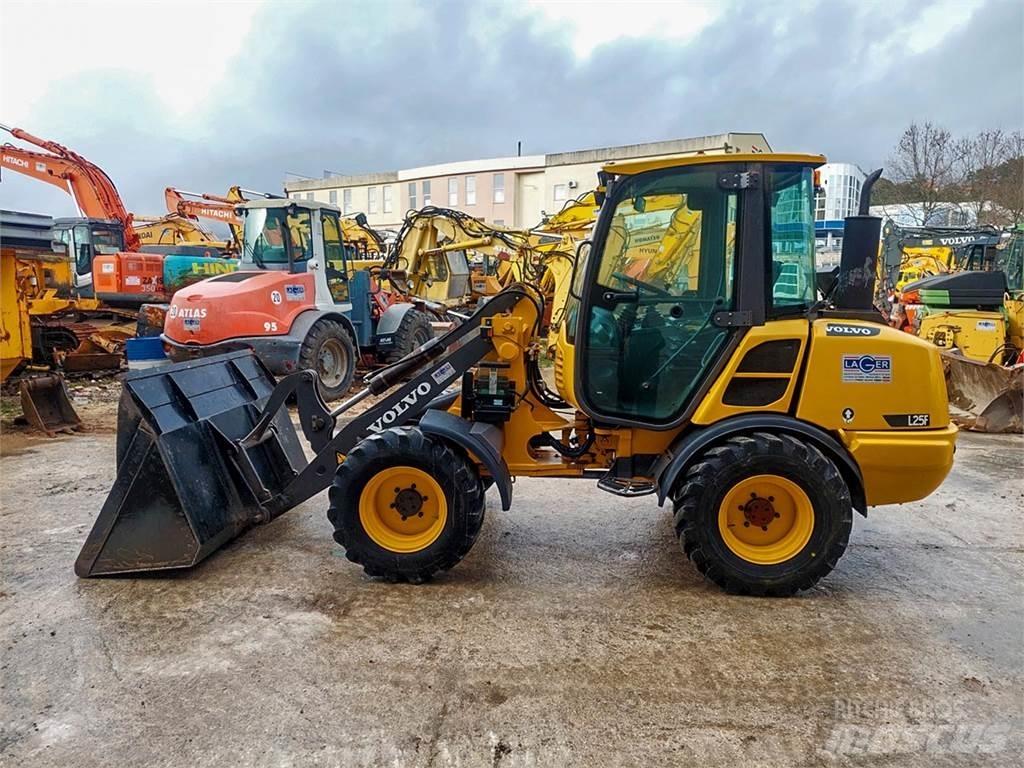 Volvo L25F Būvniecība- Citi