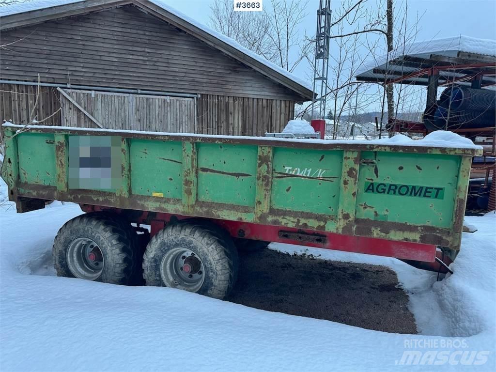 Agromet T-041 Pašizgāzēju piekabes