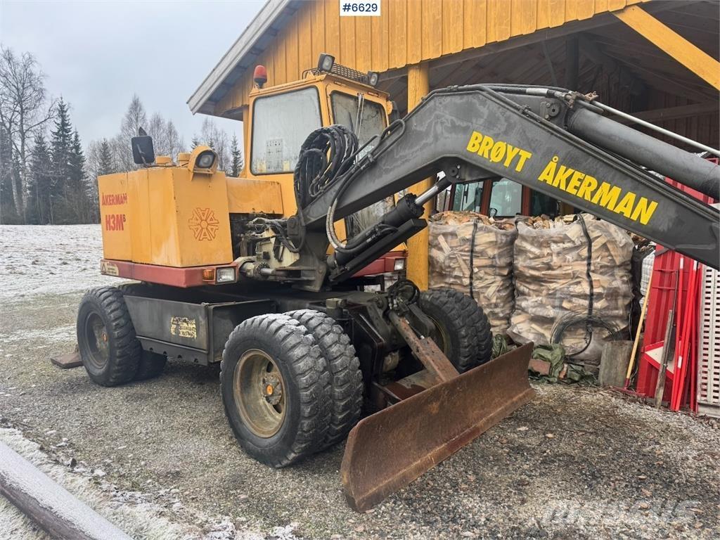 Åkerman H3M Kāpurķēžu ekskavatori