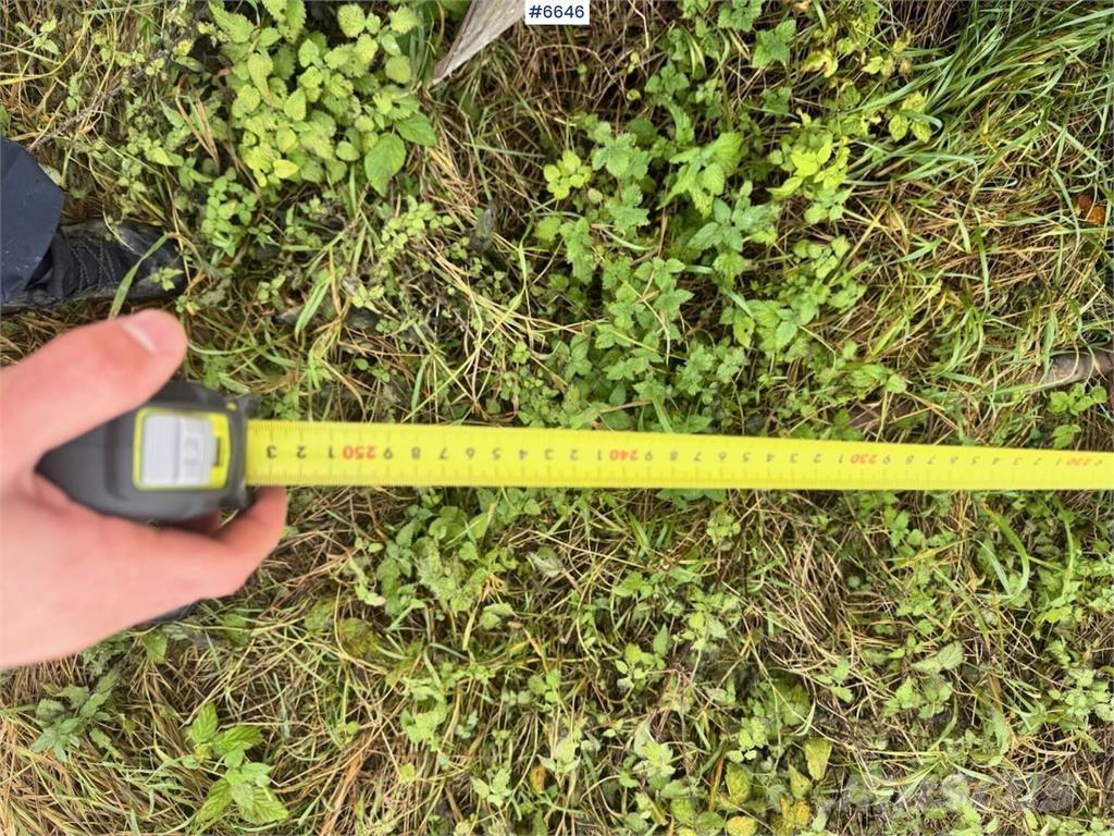  Annet Annet Sniega naži un tīrītāji