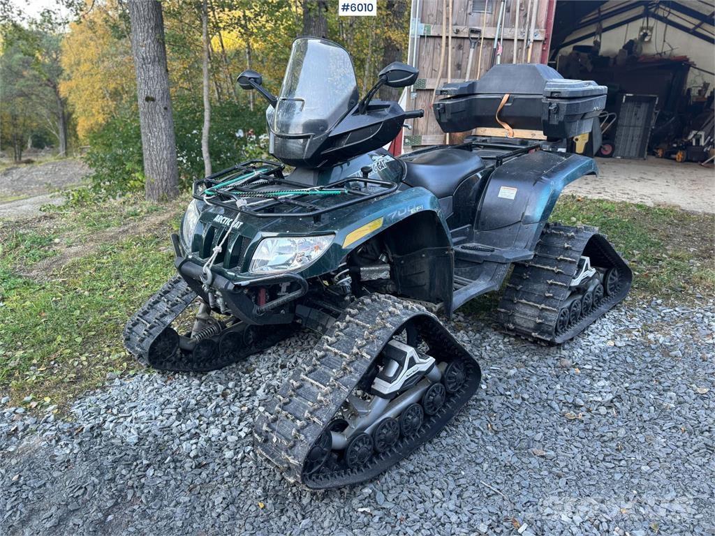 Arctic Cat 700 Visurgājēji