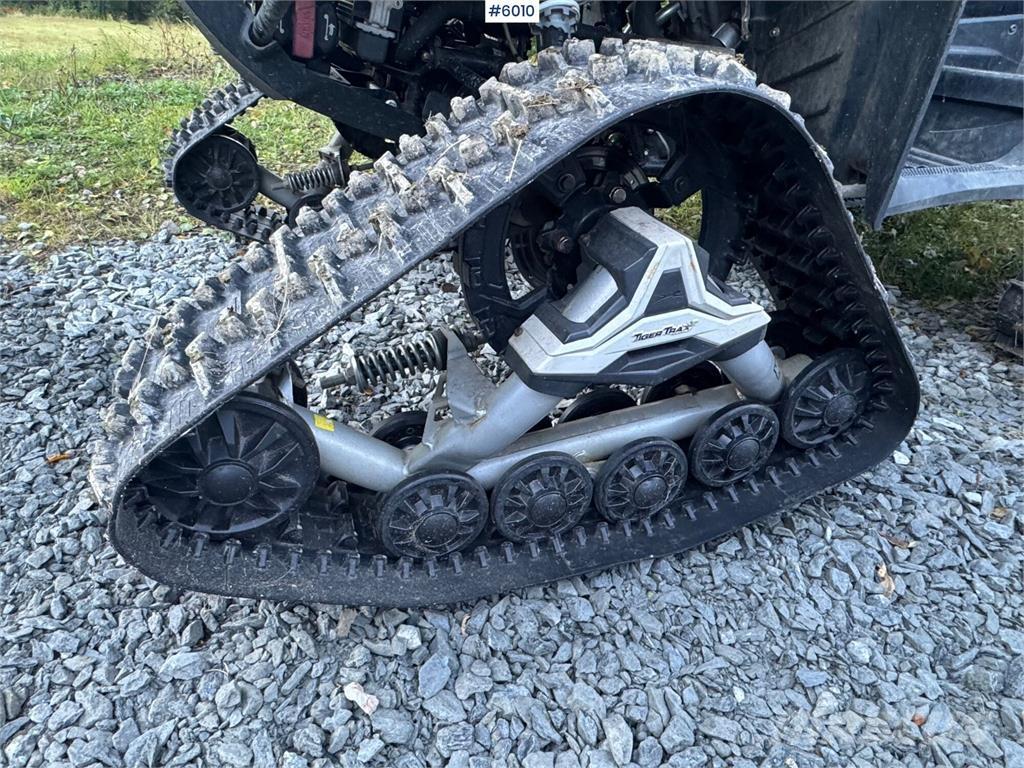 Arctic Cat 700 Visurgājēji