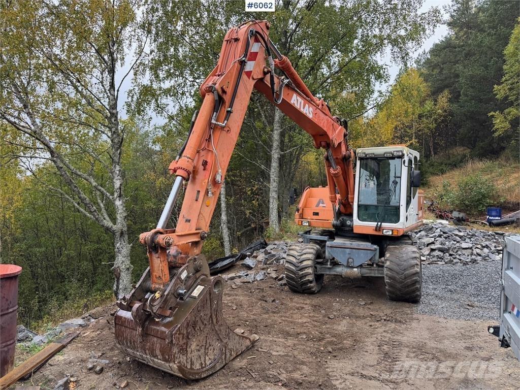 Atlas 1304 Kāpurķēžu ekskavatori