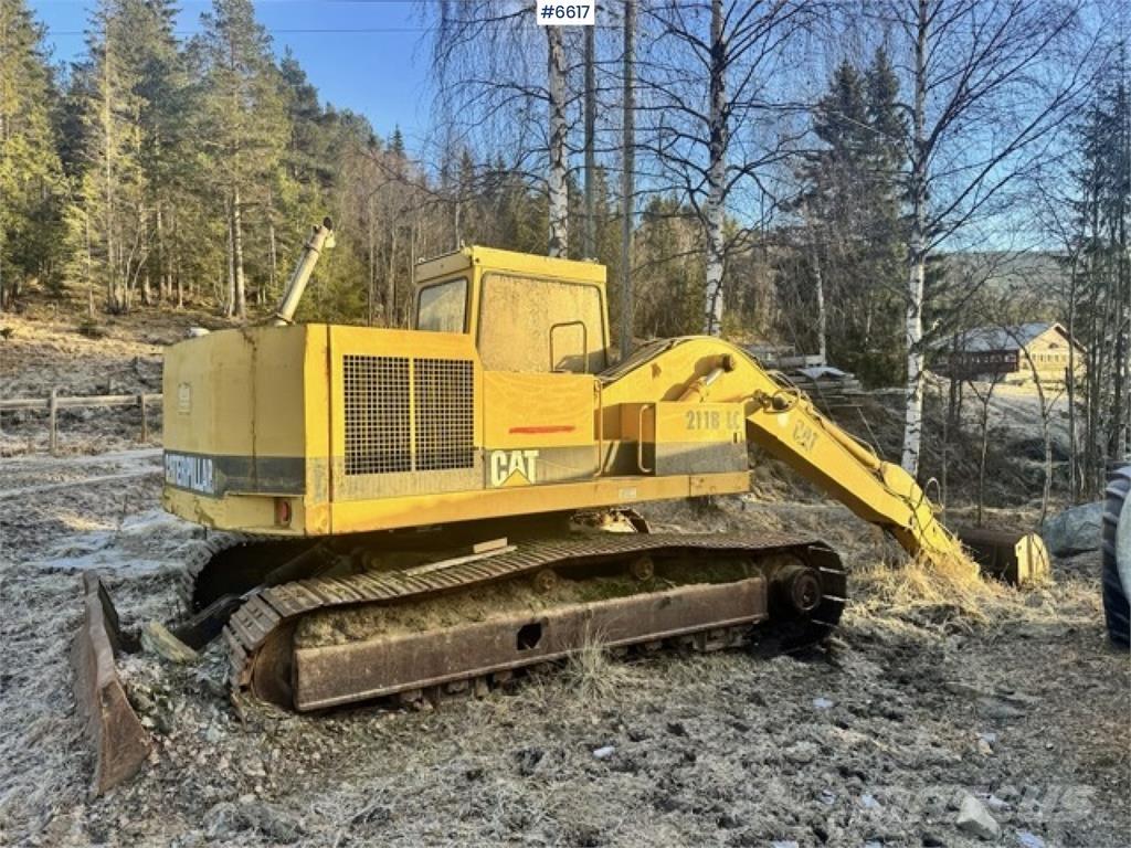 CAT 211BLC Kāpurķēžu ekskavatori