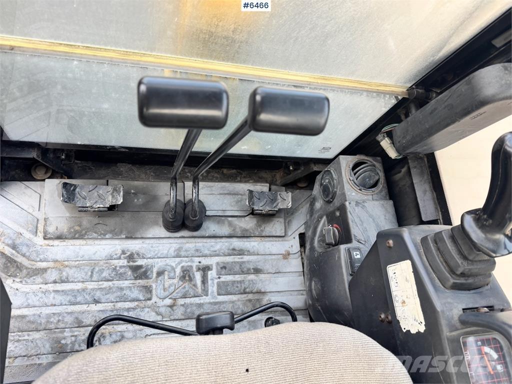 CAT 301.8 Kāpurķēžu ekskavatori