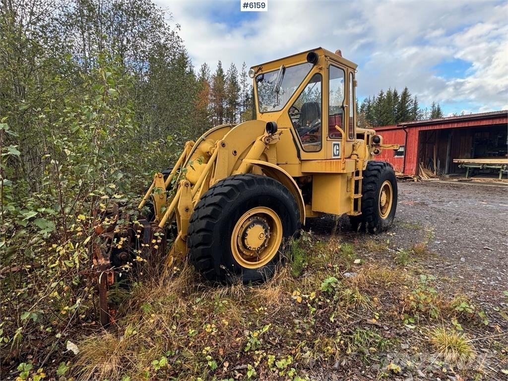 CAT 950 Iekrāvēji uz riteņiem