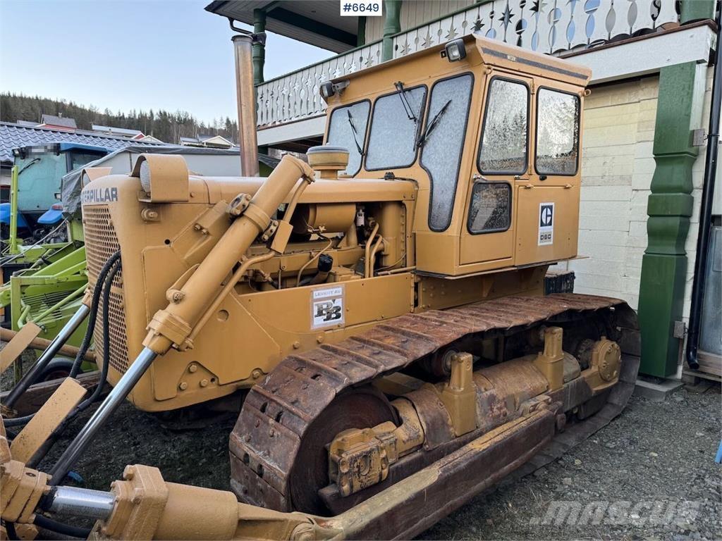 CAT D6C Dozer Kāpurķēžu buldozeri
