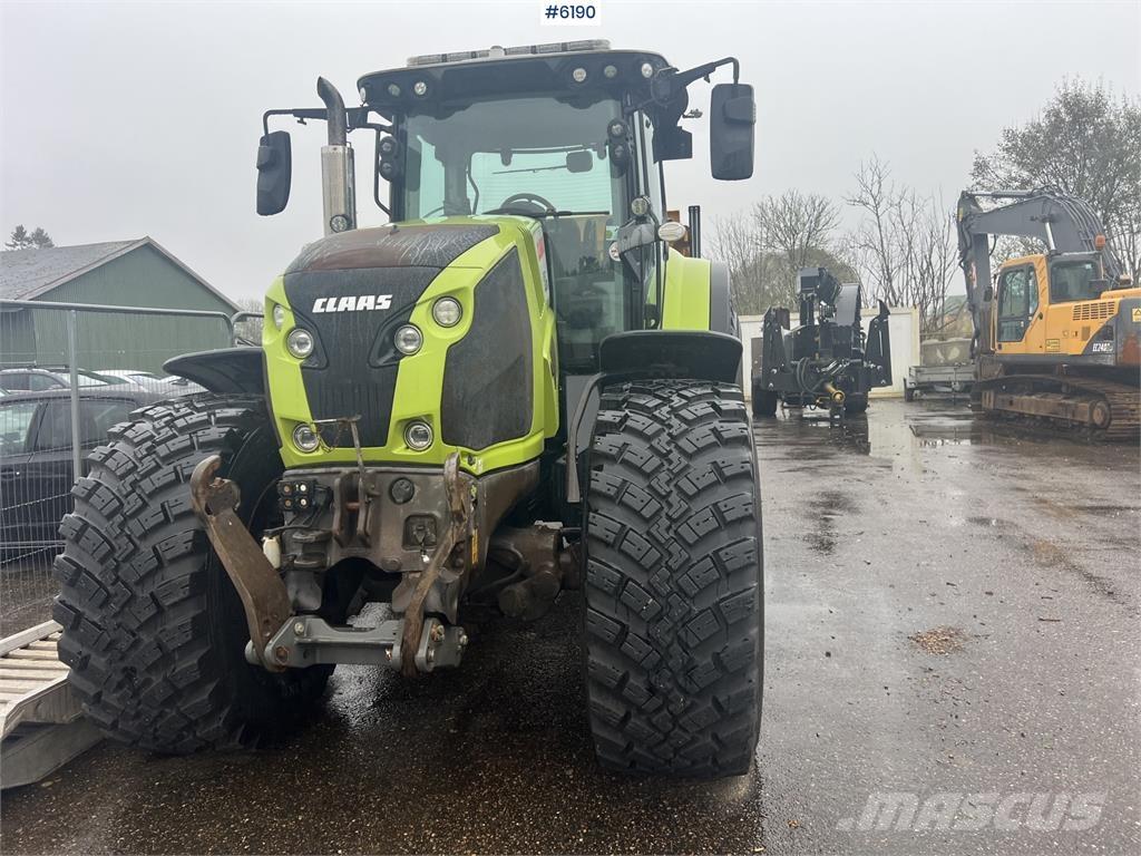 CLAAS Axion 830 Traktori