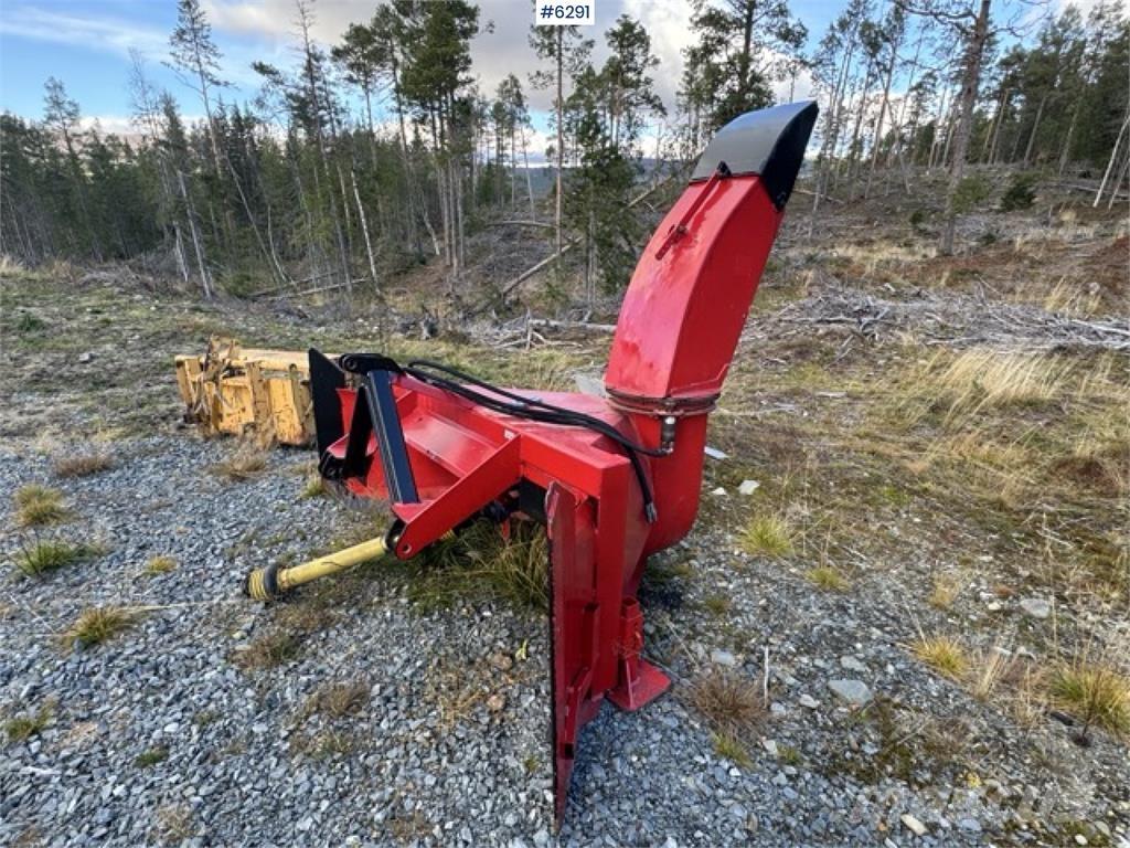 Dalen 978A Sniega naži un tīrītāji