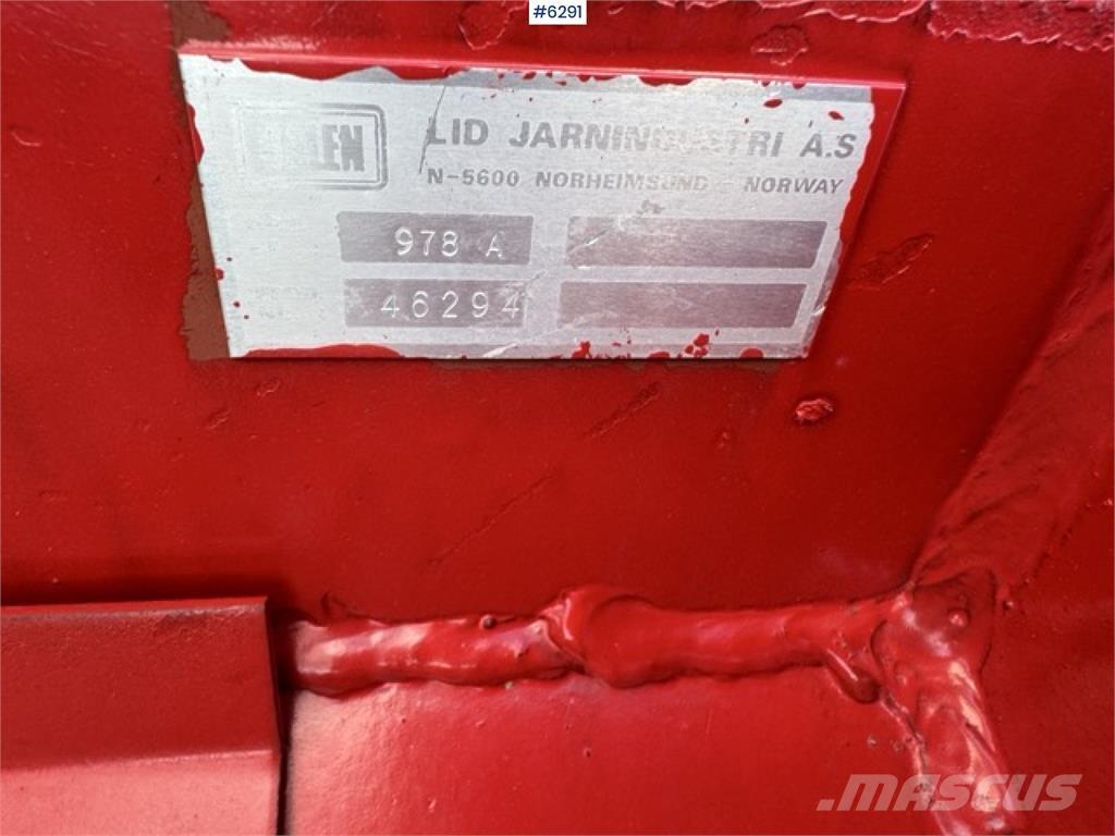 Dalen 978A Sniega naži un tīrītāji