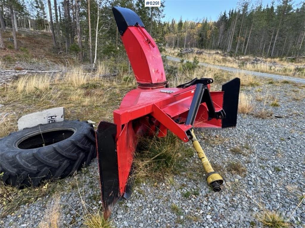 Dalen 978A Sniega naži un tīrītāji