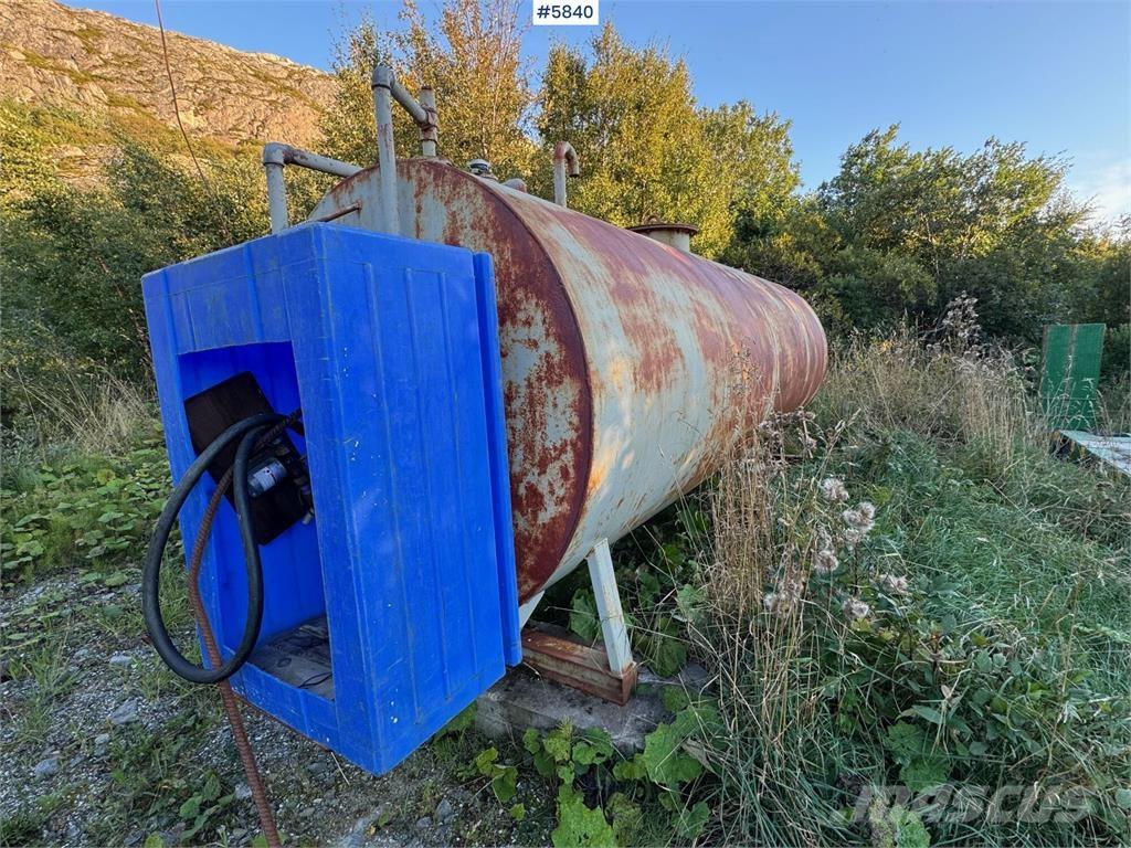  Dieseltank 12000L Citas sastāvdaļas