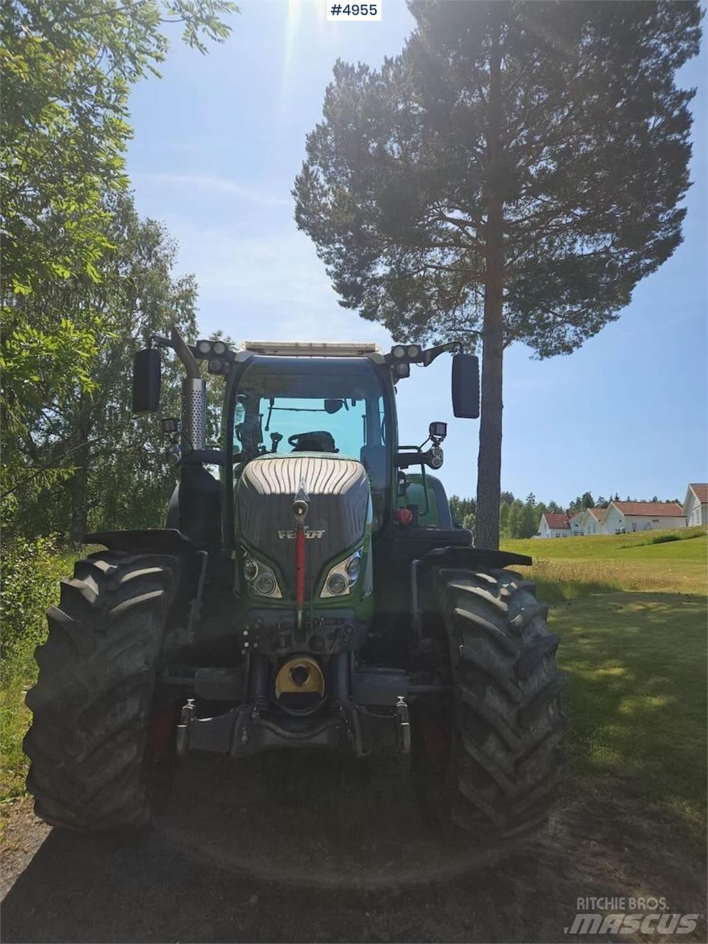 Fendt 724 Vario Traktori