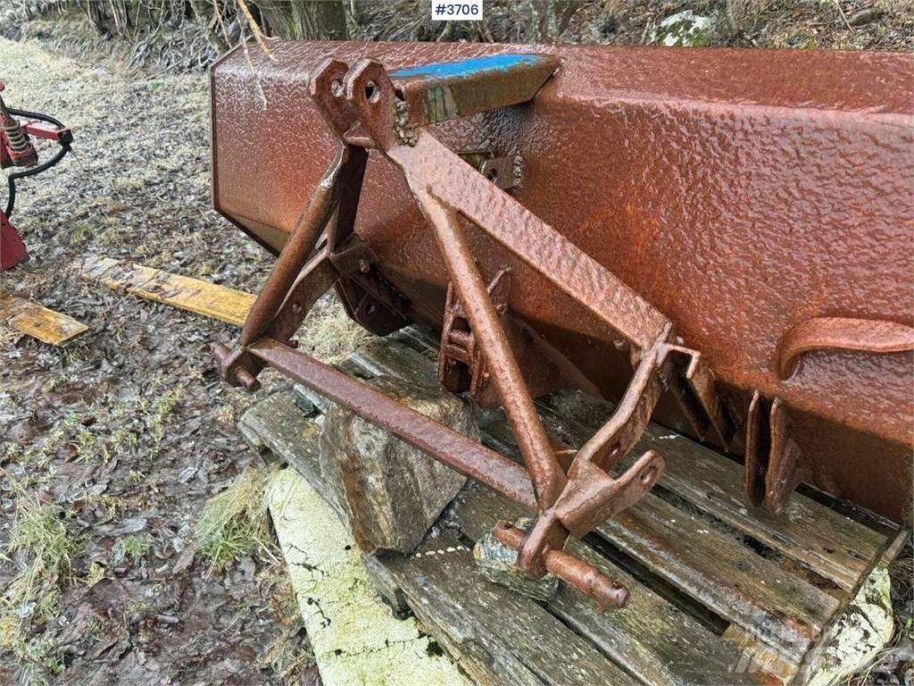 Ford Dexta 2000 Traktori