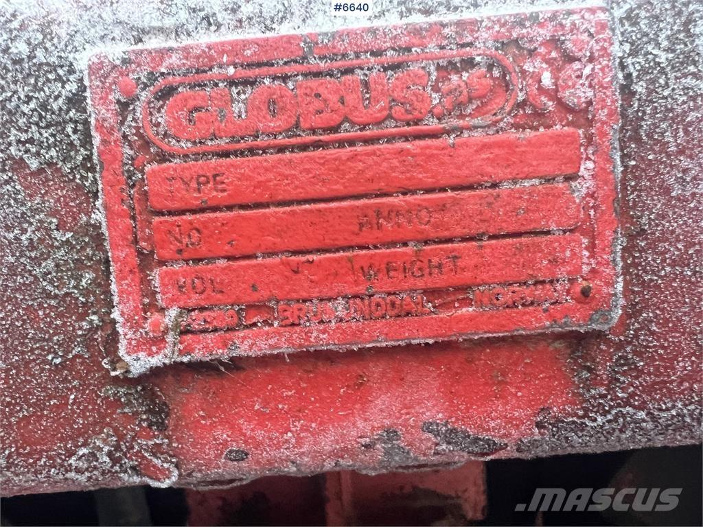 Globus snøfres Sniega naži un tīrītāji