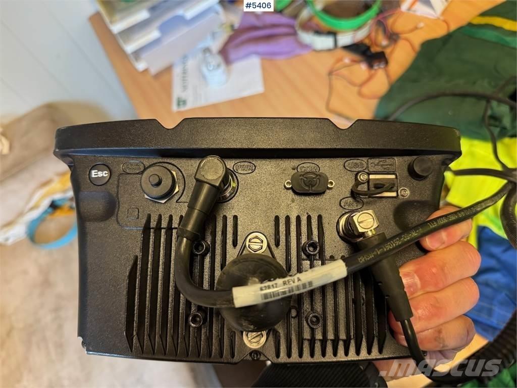  GPS til traktor Citas sastāvdaļas
