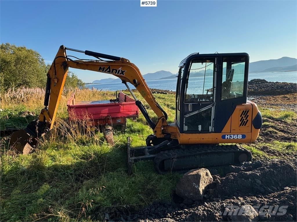 Hanix H36B Kāpurķēžu ekskavatori