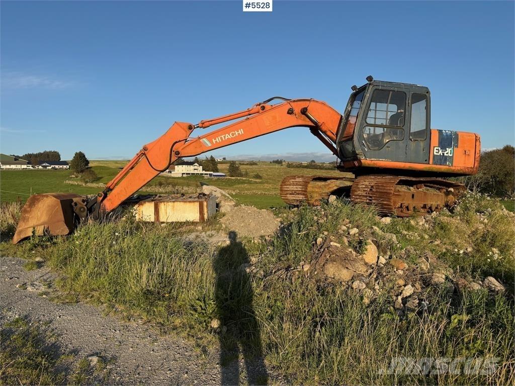 Hitachi EX120-2 Kāpurķēžu ekskavatori