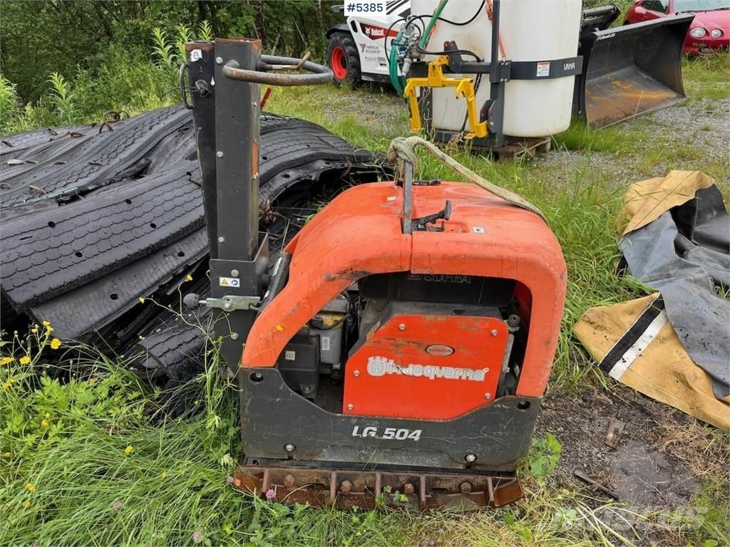 Husqvarna LG 504 Cita augsnes apstrādes tehnika un papildaprīkojums