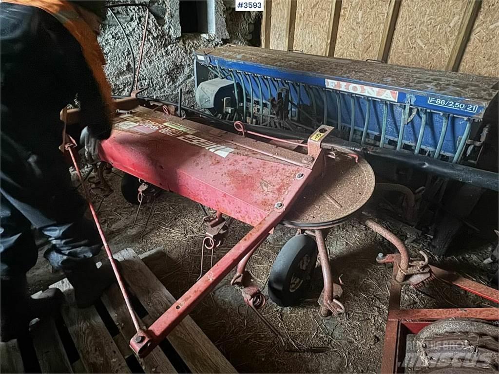 JF CR 320 Cita ražas novākšanas tehnika