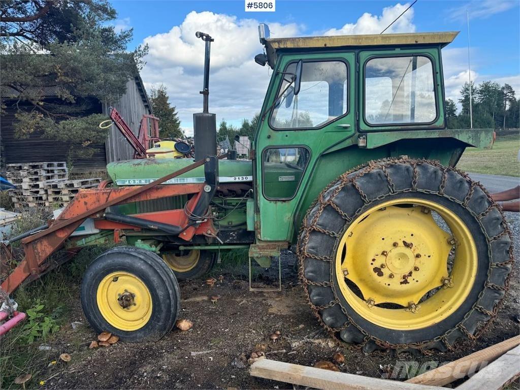 John Deere 2130 Traktori