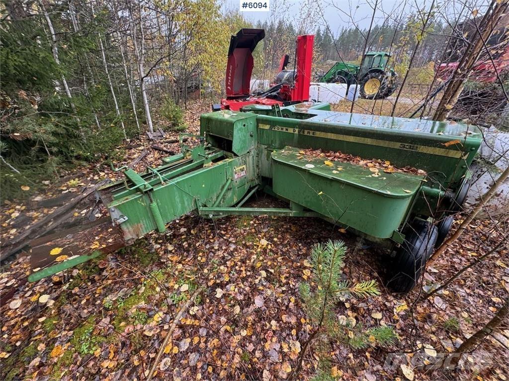John Deere 332 Cita ražas novākšanas tehnika