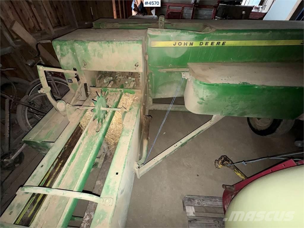 John Deere 332 A Cita ražas novākšanas tehnika