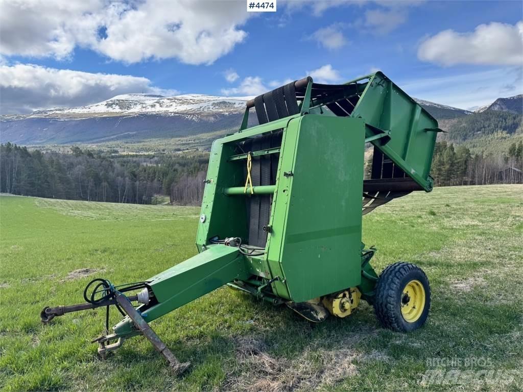 John Deere 545 Cits lopbarības novācēju, kombainu aprīkojums