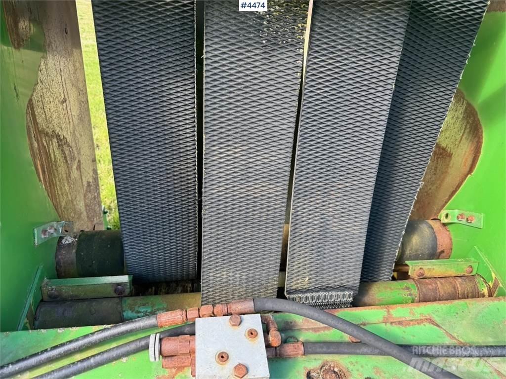 John Deere 545 Cits lopbarības novācēju, kombainu aprīkojums