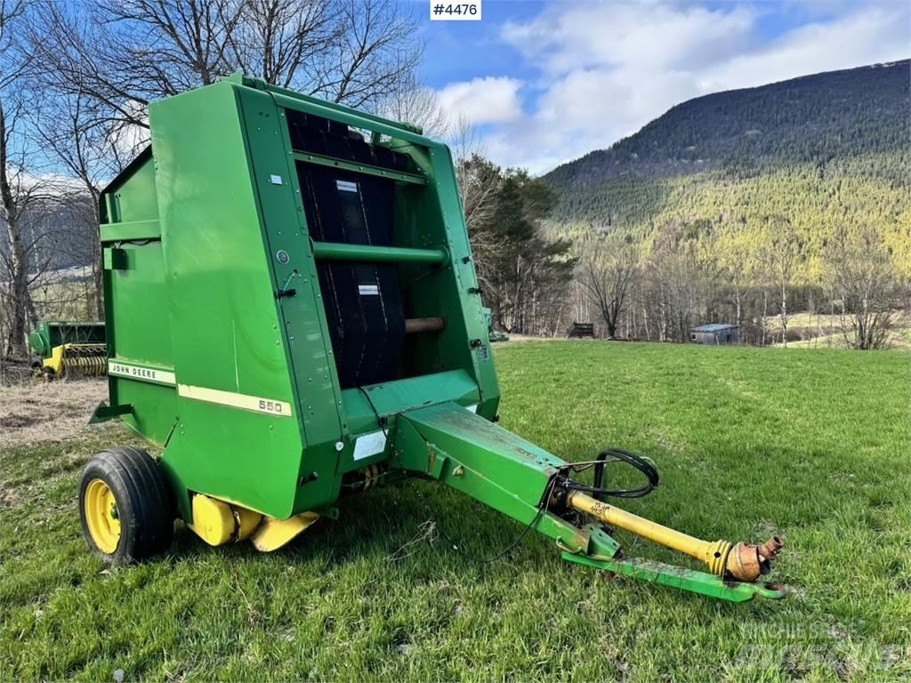 John Deere 550 Cits lopbarības novācēju, kombainu aprīkojums
