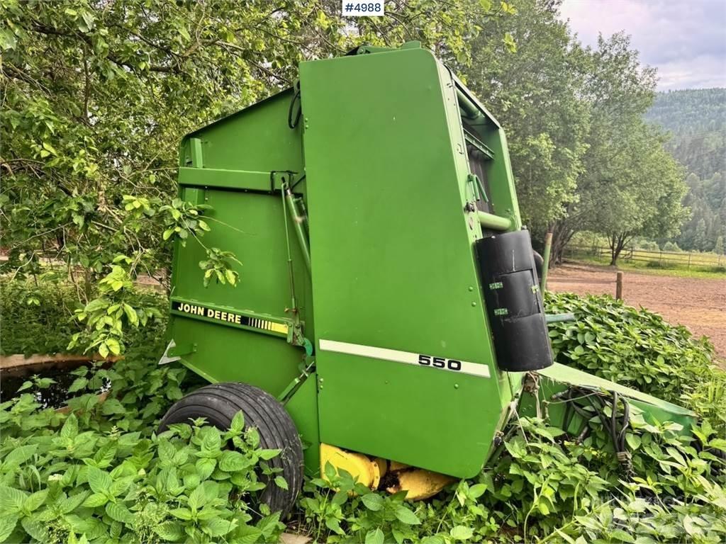 John Deere 550 Cita ražas novākšanas tehnika