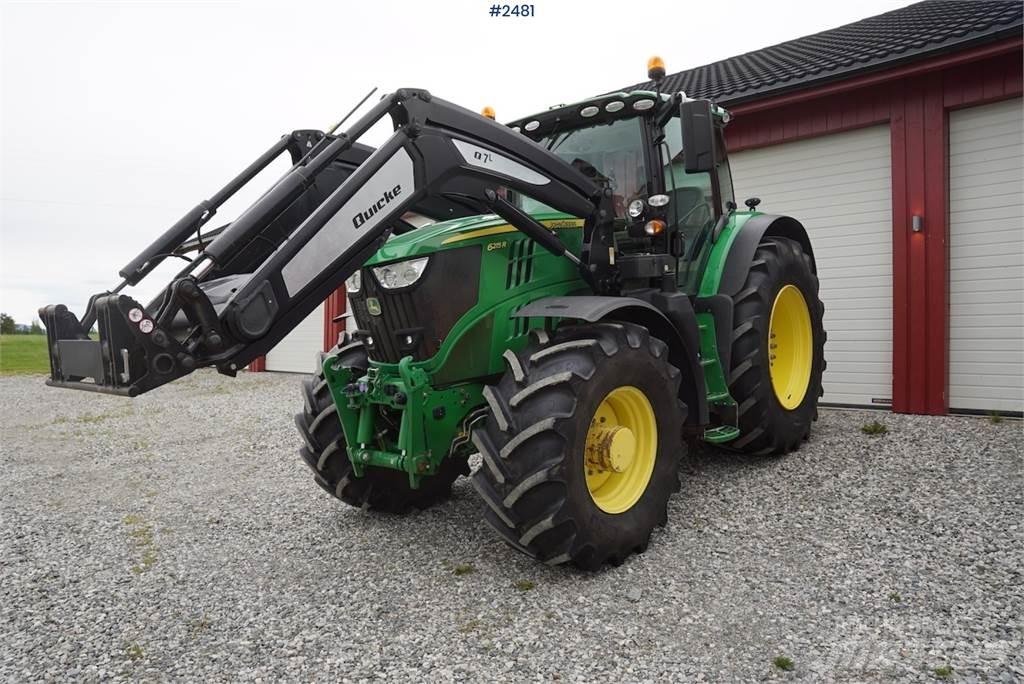 John Deere 6215R Traktori