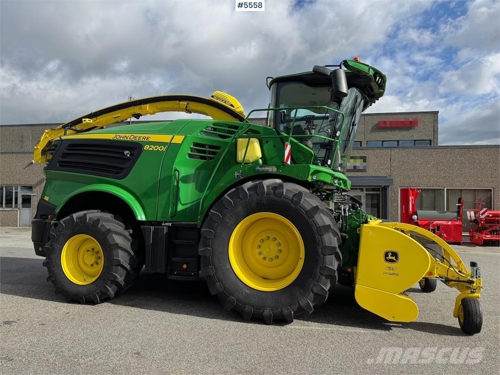 John Deere 8200 Cita ražas novākšanas tehnika