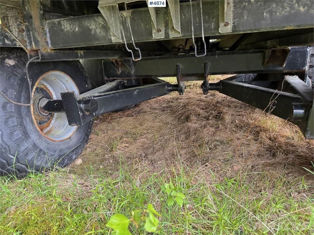 Junkkari J10 Graudu pārkraušanas piekabes