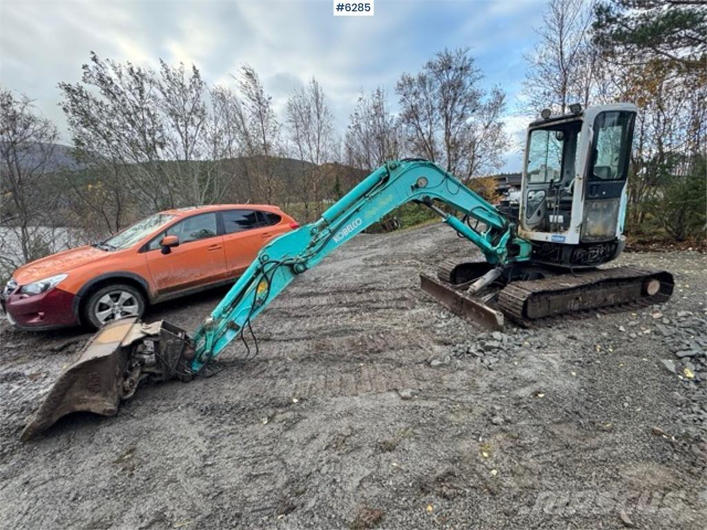 Kobelco SK45 Kāpurķēžu ekskavatori