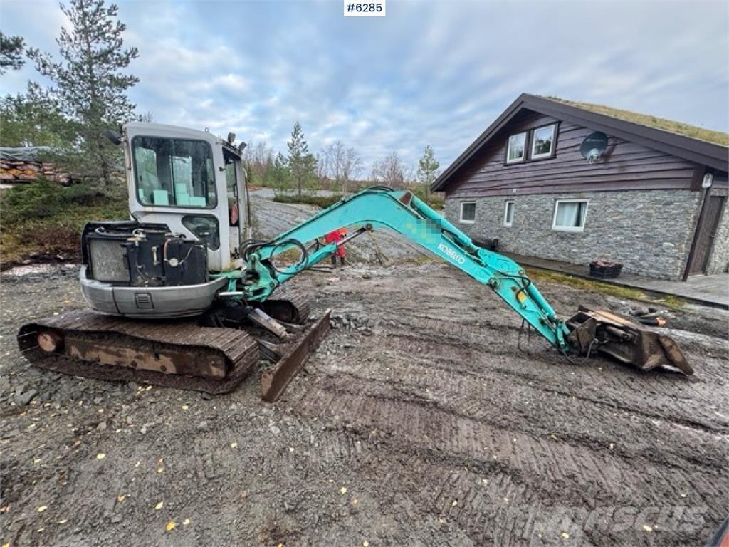 Kobelco SK45 Kāpurķēžu ekskavatori