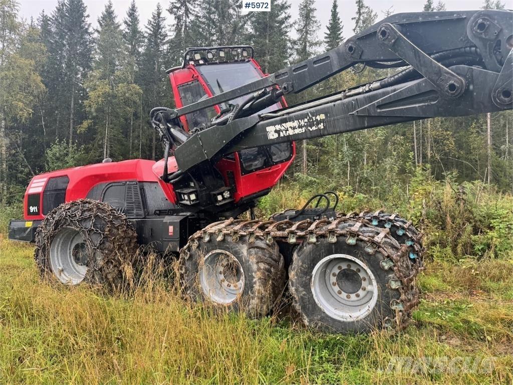 Komatsu 911-6 Harvesteri