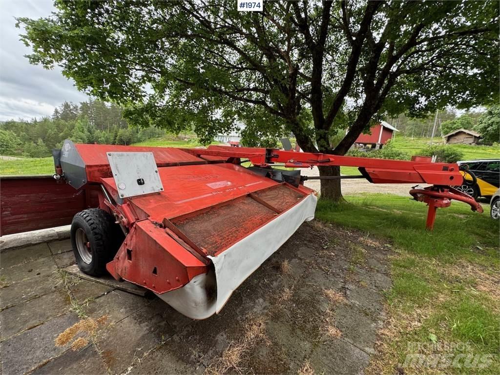 Kuhn FC 303 GL Cita ražas novākšanas tehnika