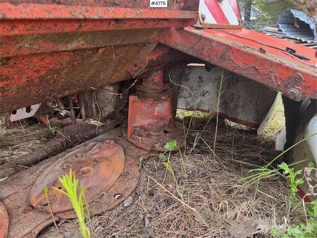 Kuhn FC353GC Cita ražas novākšanas tehnika
