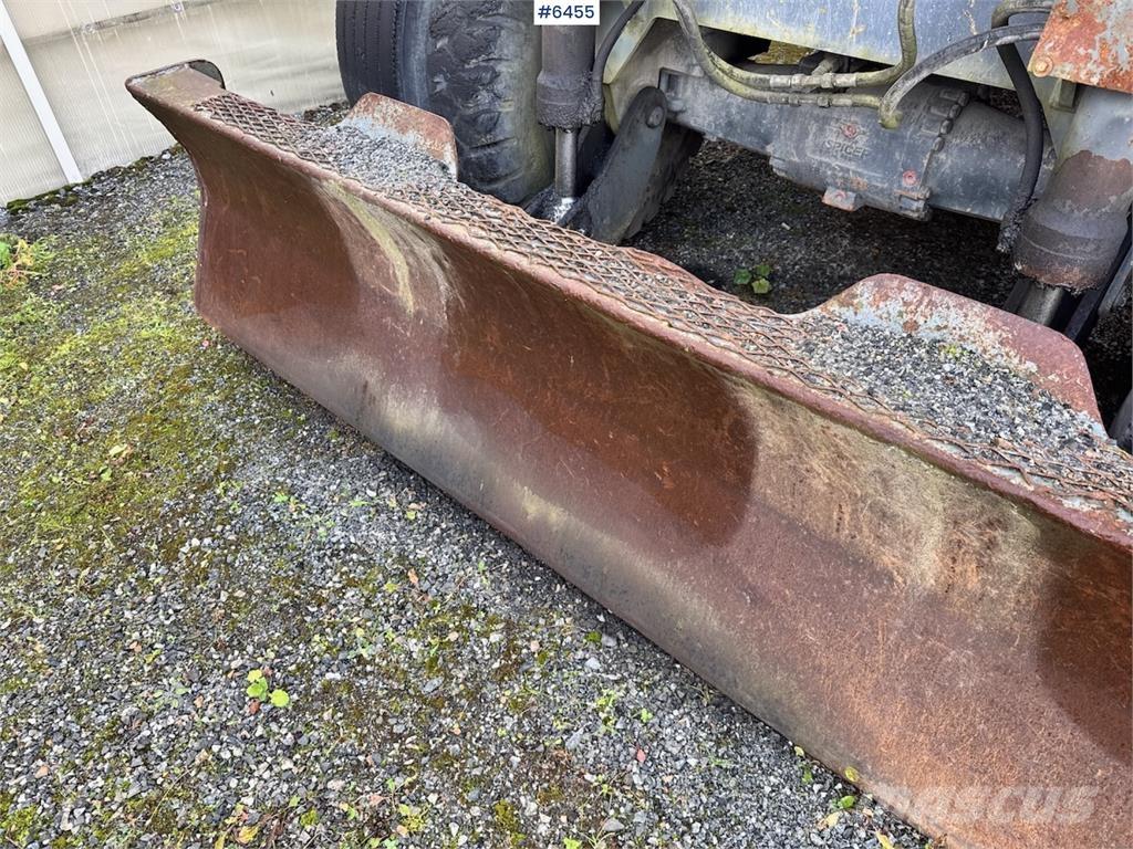 Liebherr 312 Kāpurķēžu ekskavatori