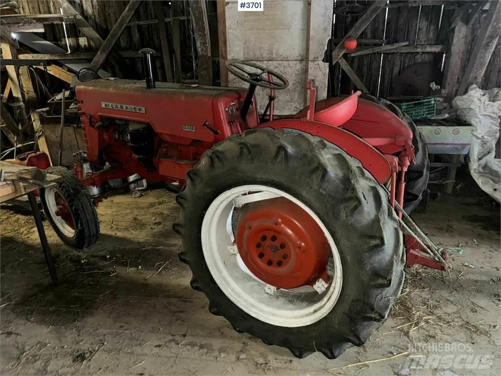 McCormick D-436 Traktori