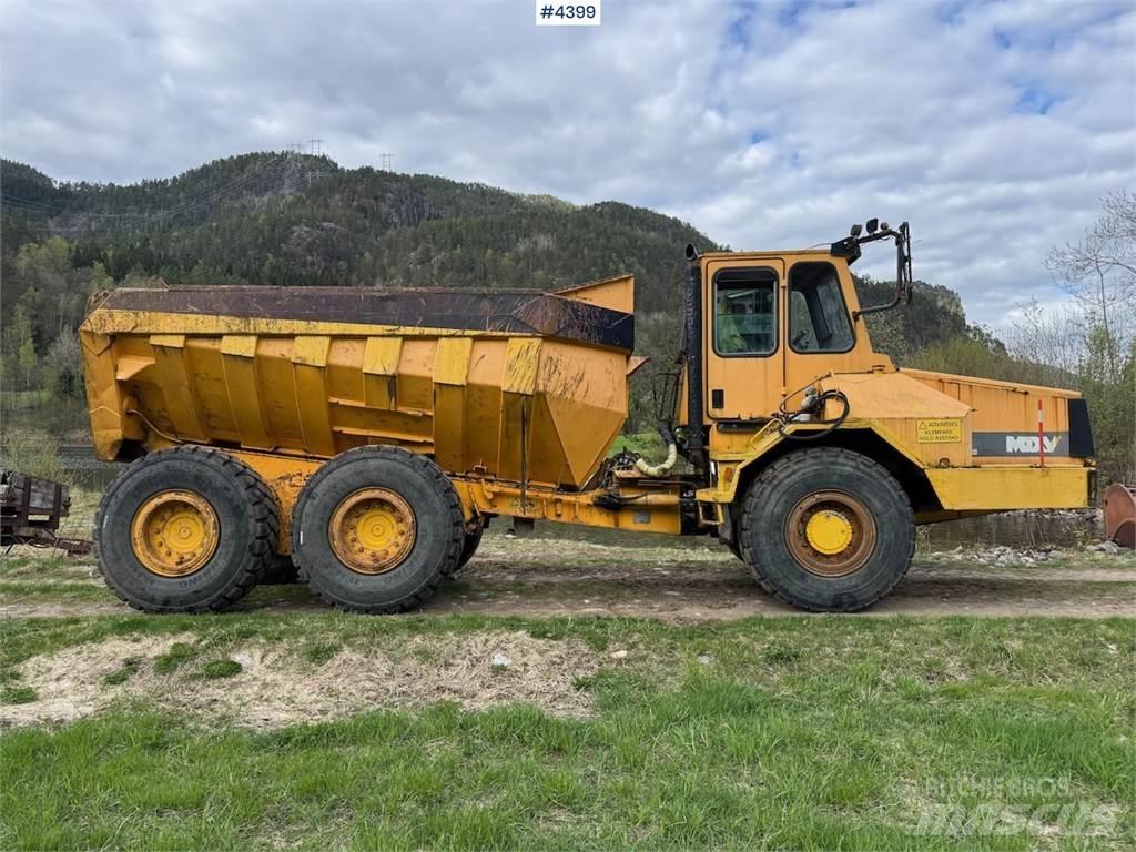 Moxy MT 30 R Iekrāvēji uz riteņiem